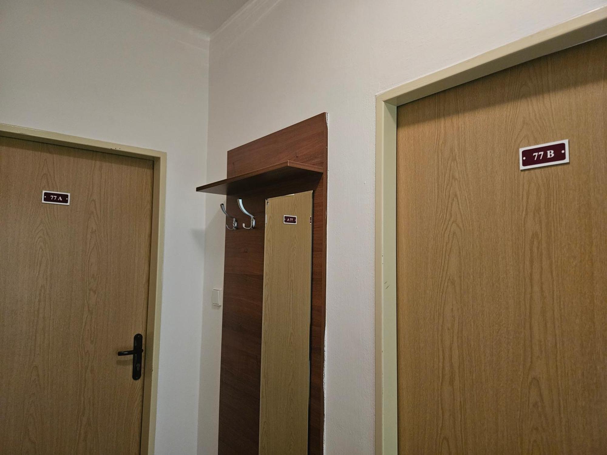 Hotel Trim Pardubice Ngoại thất bức ảnh