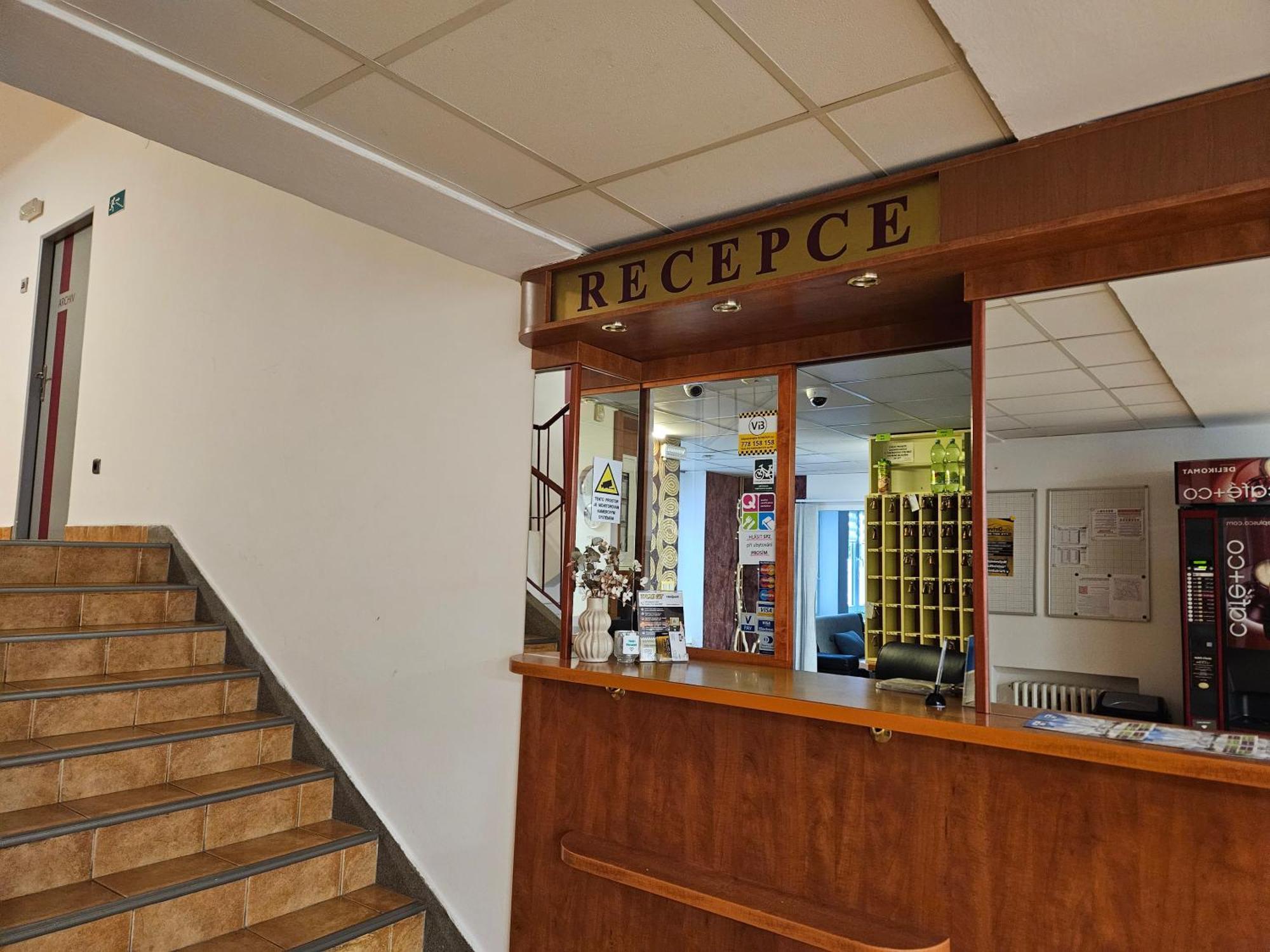 Hotel Trim Pardubice Ngoại thất bức ảnh