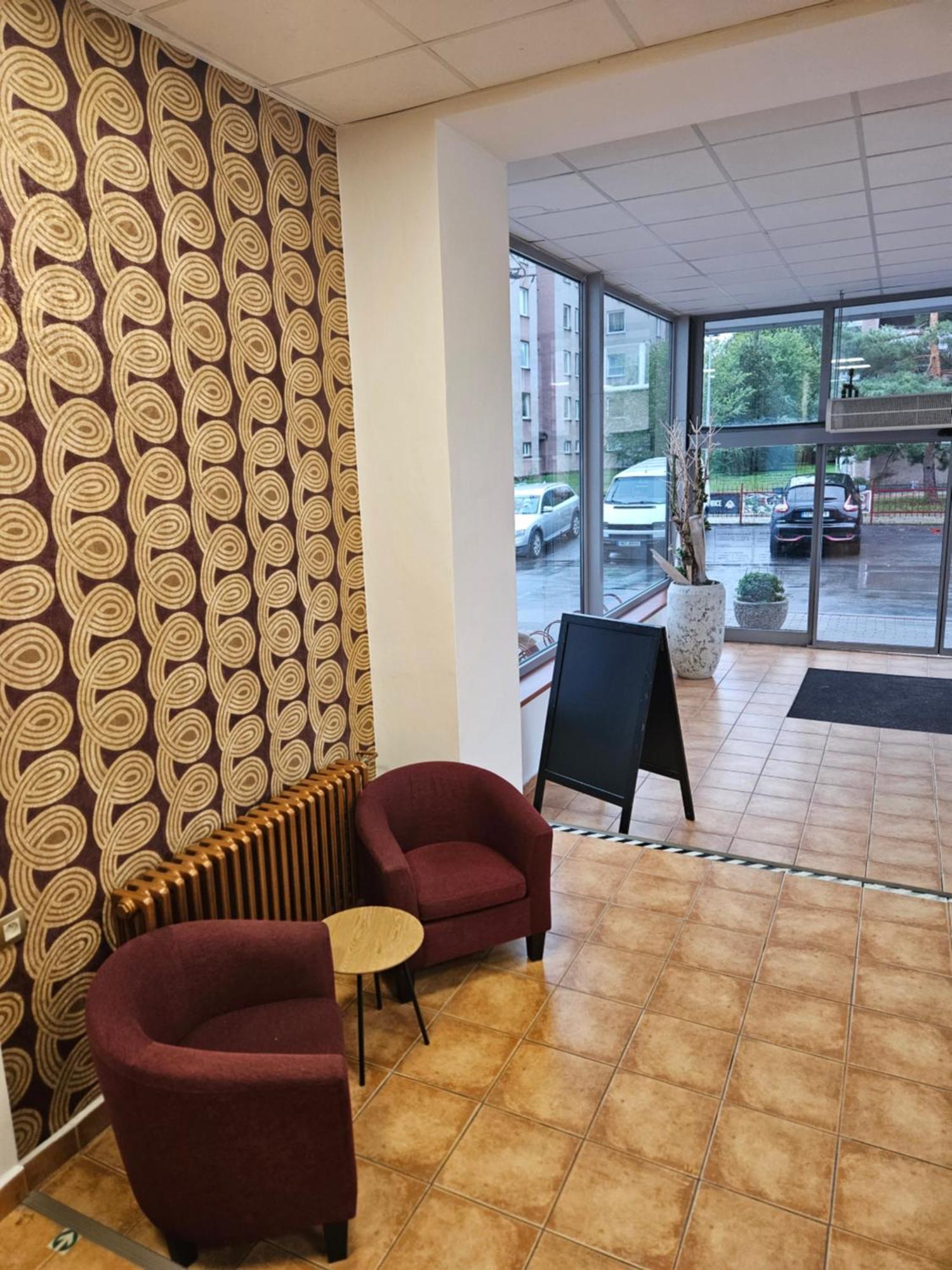 Hotel Trim Pardubice Ngoại thất bức ảnh
