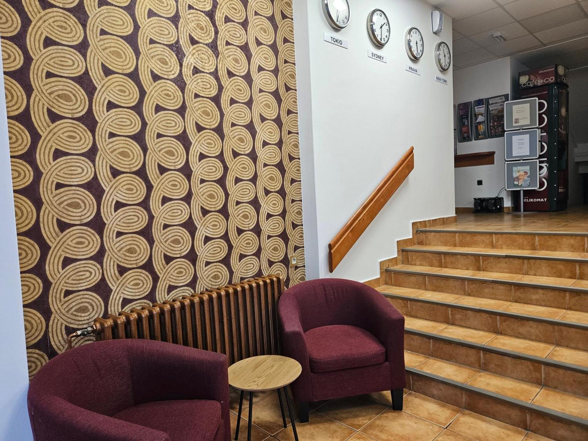 Hotel Trim Pardubice Ngoại thất bức ảnh