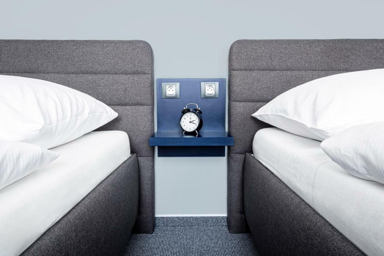 Hotel Trim Pardubice Ngoại thất bức ảnh