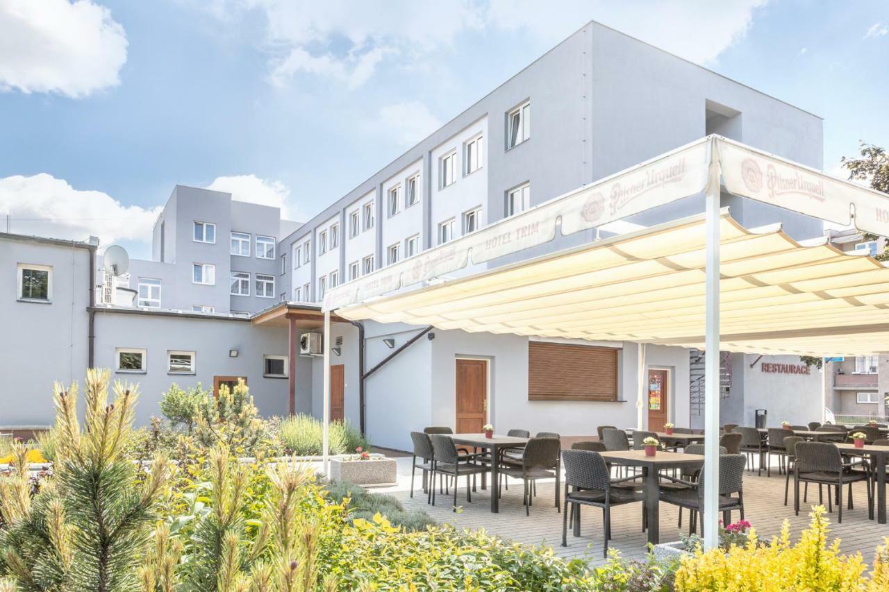 Hotel Trim Pardubice Ngoại thất bức ảnh